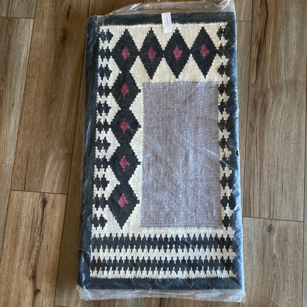 Brand new show saddle blanket